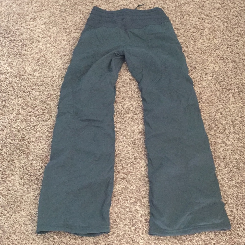 SOLDLululemon lined dance studio pants. Fuel green - Picture 3 of 5